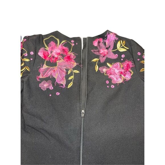 Josie Natori woman’s 2 beautiful embroidered short sleeve full zip blouse - Picture 5 of 8